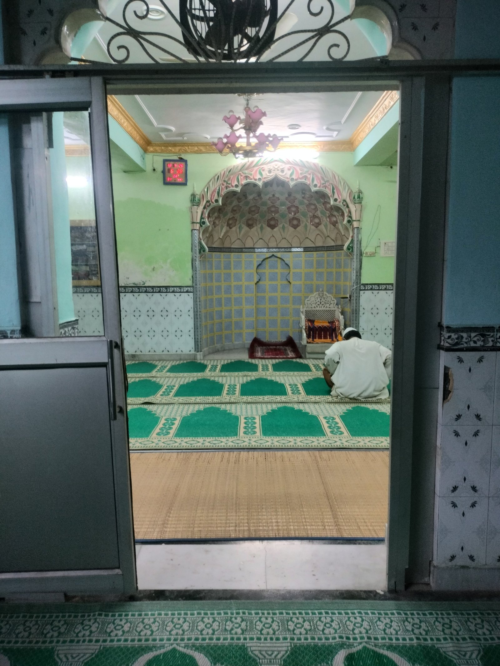Madina Masjid 