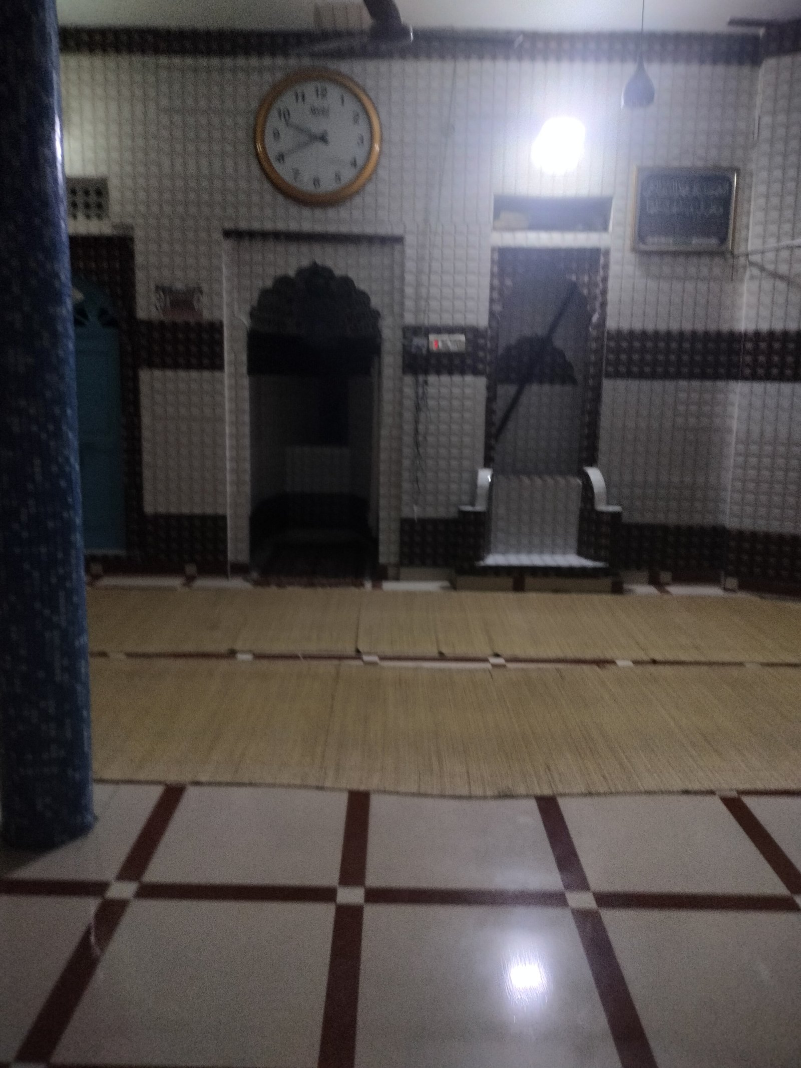 Masjid Dulha Miya wali 