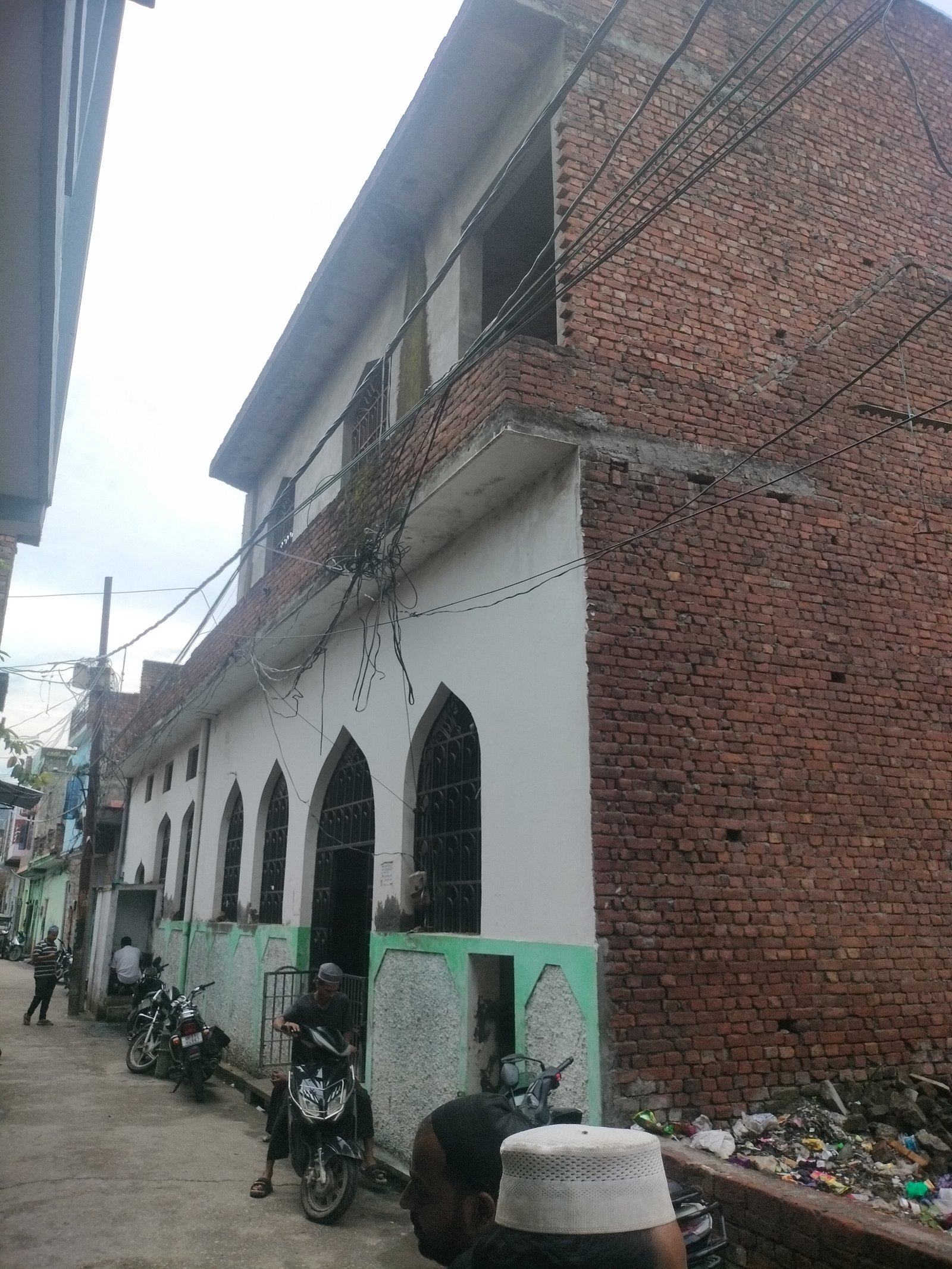 Masjid Motiya