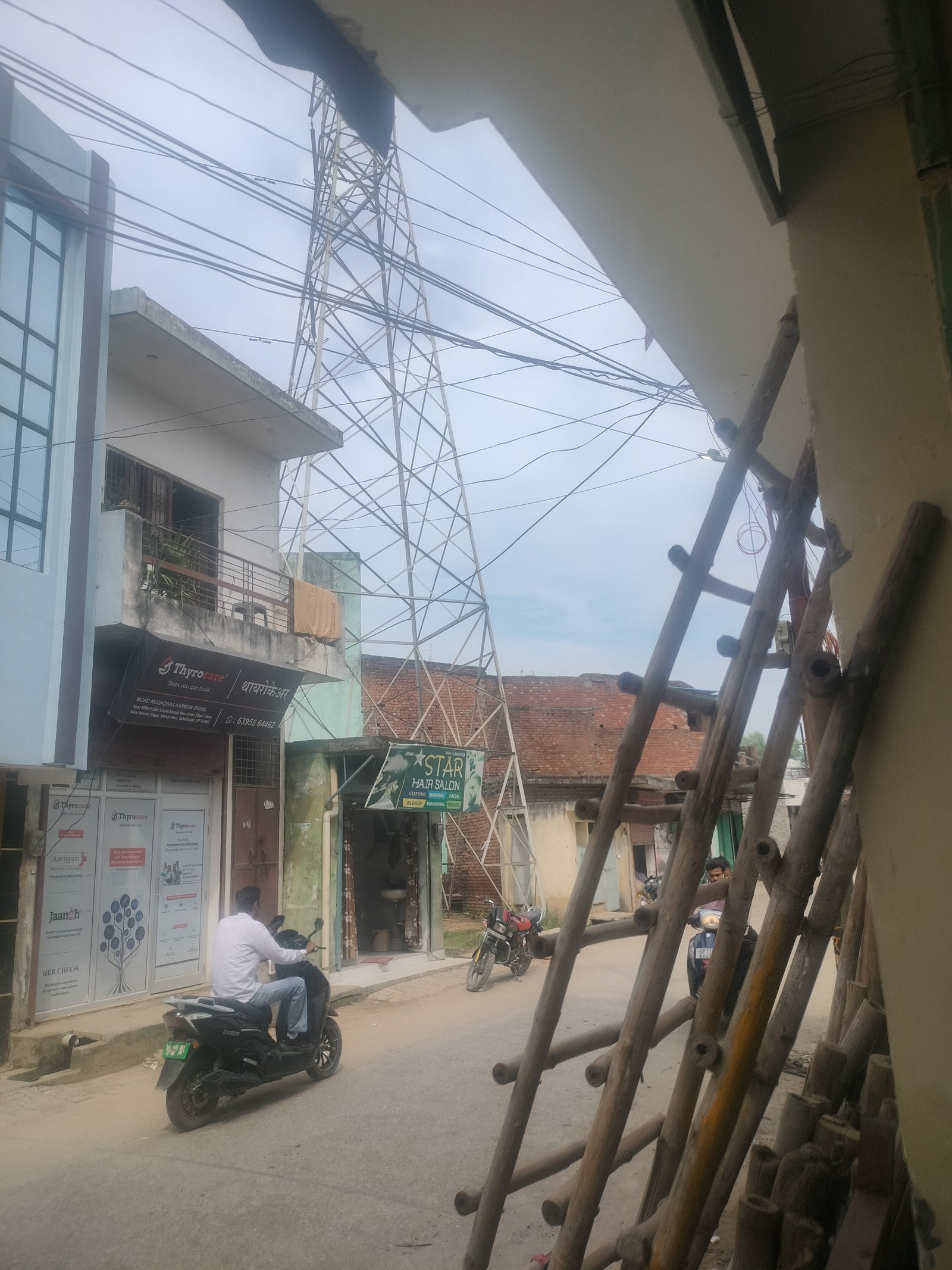 Masjid Ismail tower wali