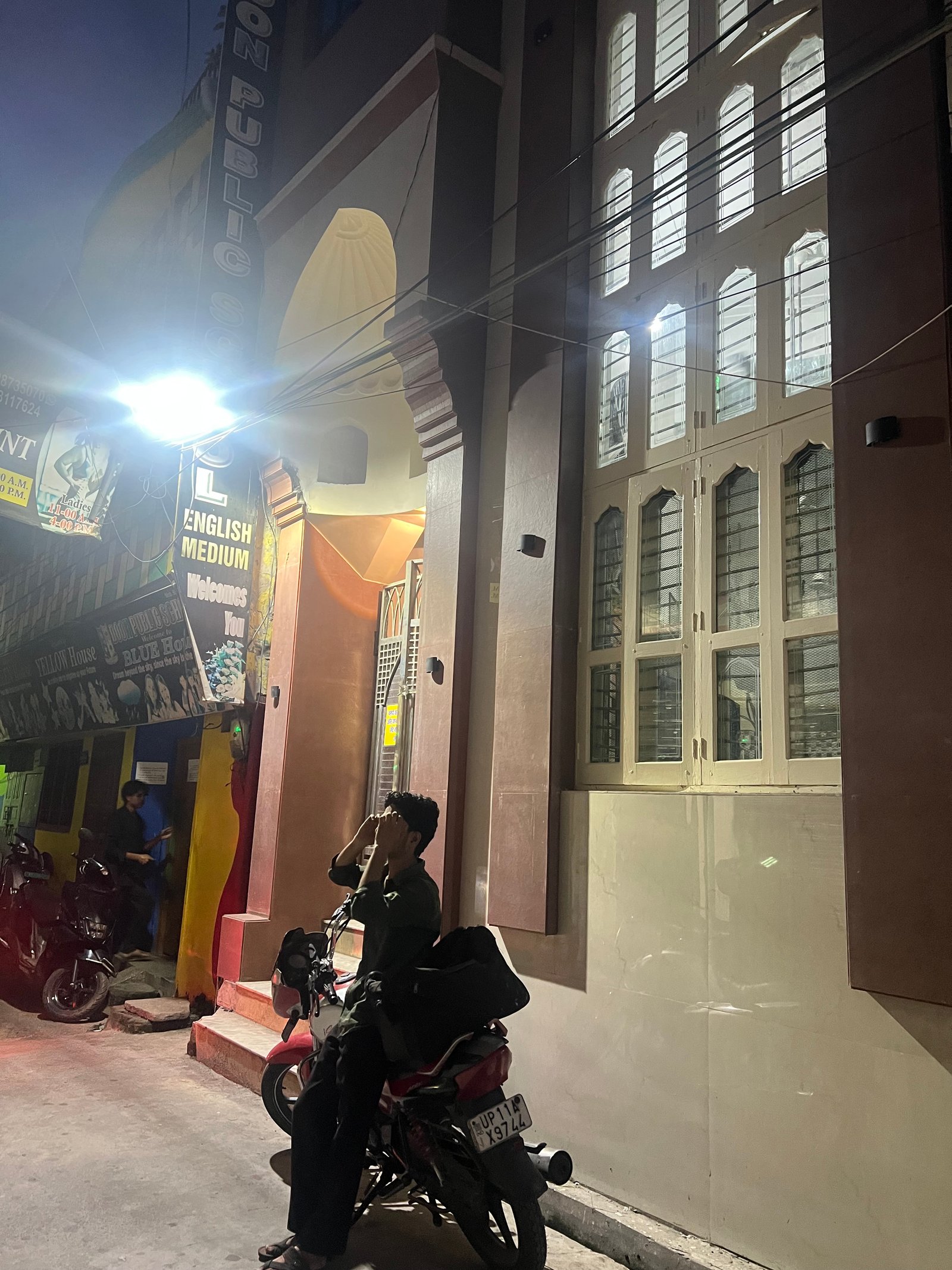 Masjid Yahiya Shaha