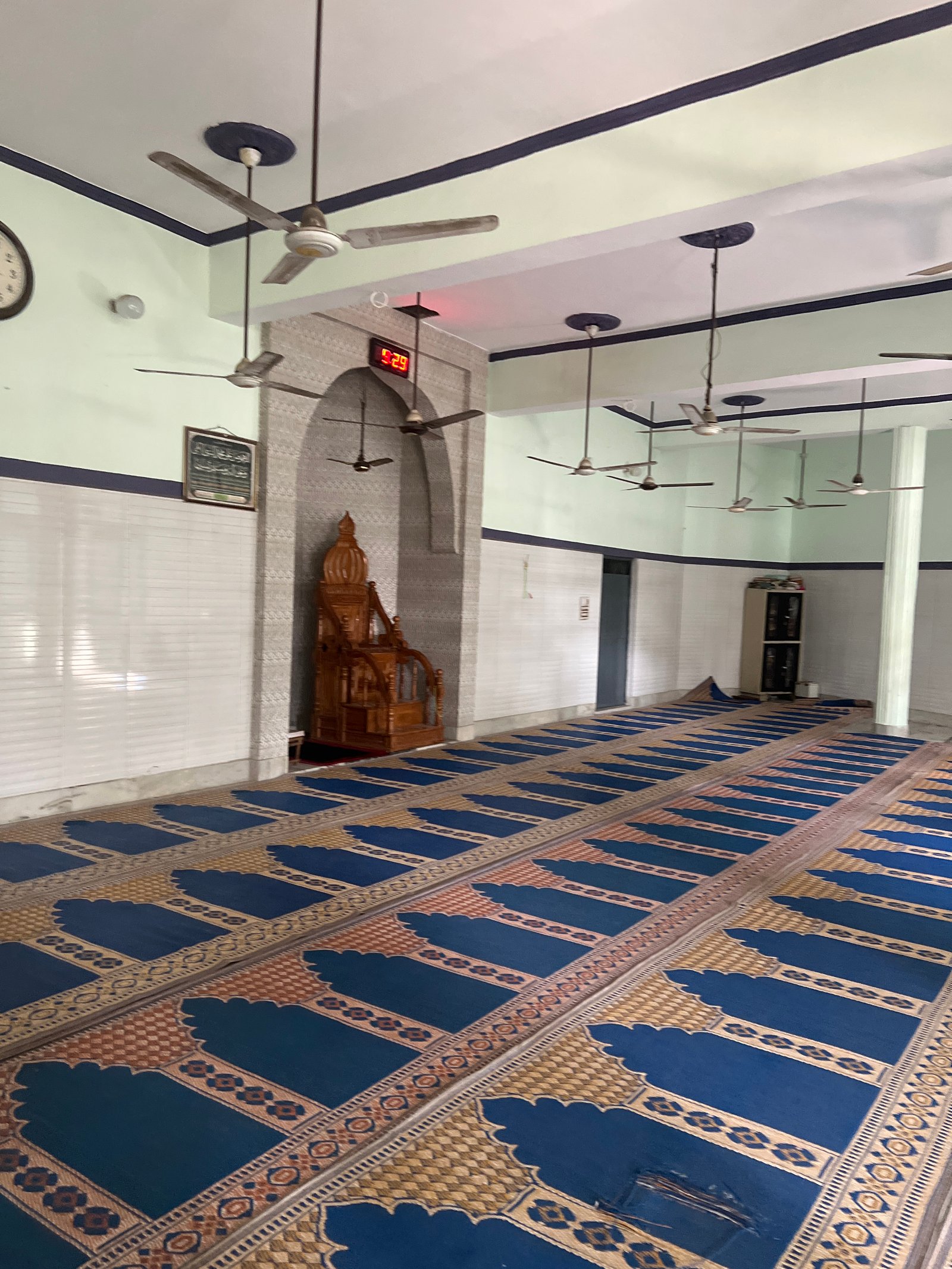 LAL Masjid 