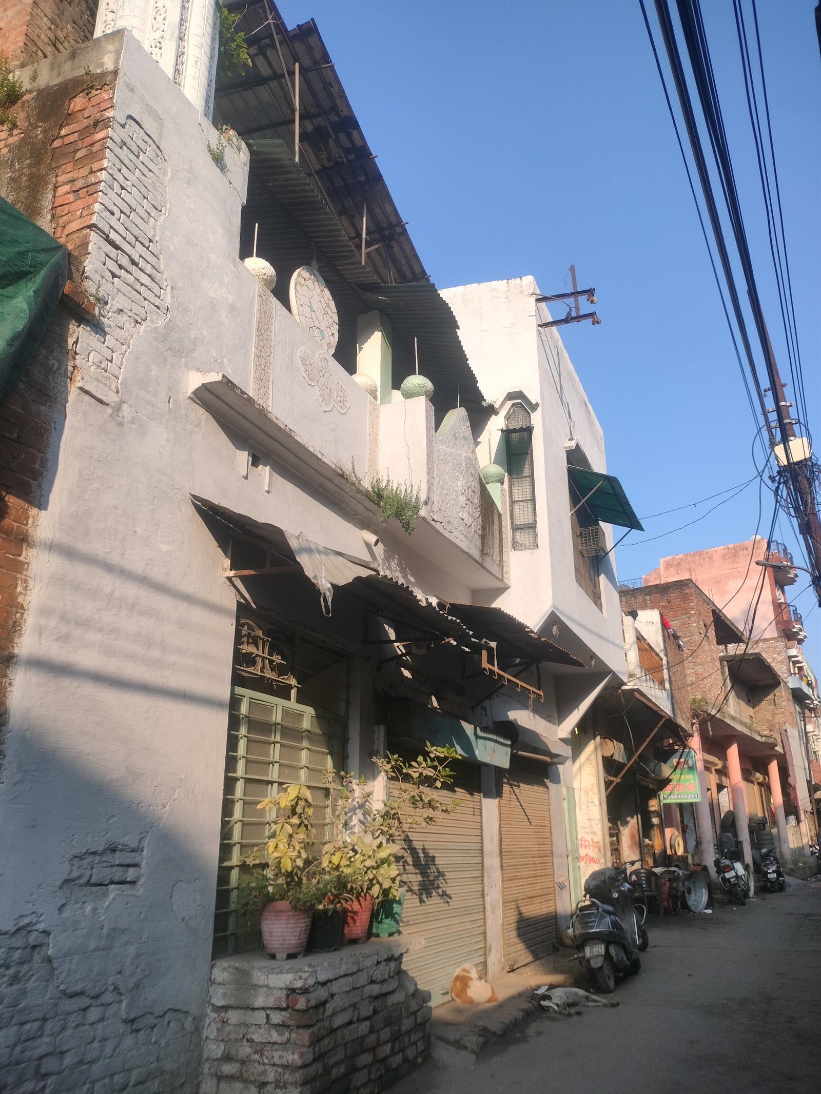 Masjid Mulla khalid ek Minara 